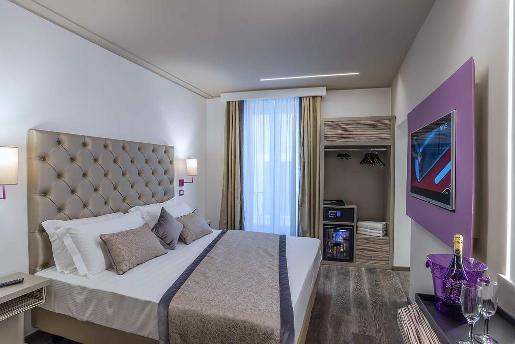 Colonna Suite Del Corso Roma Exterior foto